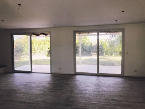 Imagen 8 de 17 de Casa A La Venta En Barbarita
