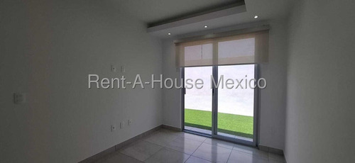 Se Renta Casa A Estrenar En Zaru, Ofrece 3 Recamaras, Amplios Espacios Qh 25-3306/1191