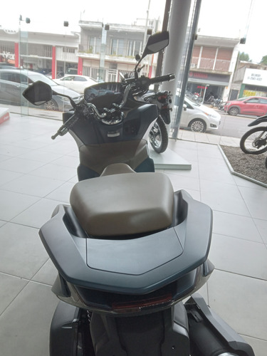 Honda Pcx160 Dlx - Trimoto