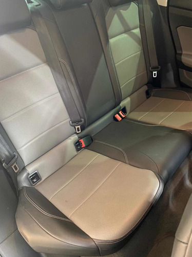 Volkswagen Virtus 2018 1.0 Highline 200 Tsi Aut. 4p