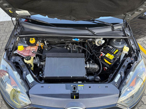 Ford Fiesta 1.6 MPI CLASS HATCH 8V FLEX 4P MANUAL