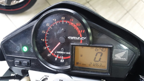 Imagem 8 de 9 de Cb 300 R 2014 Cartao,financio E Troco