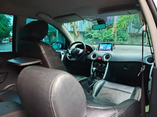 Renault Koleos 4x4 DYNAMIQUE PLUS CAJA SEXTA MECÁNICA REFULL DVD