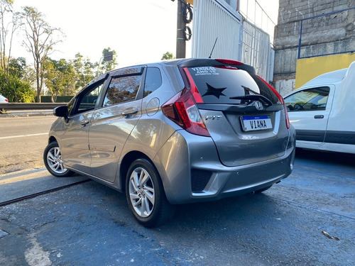 Imagem 3 de 9 de Honda Fit 1.5 Lx Cvt (flex) 2015