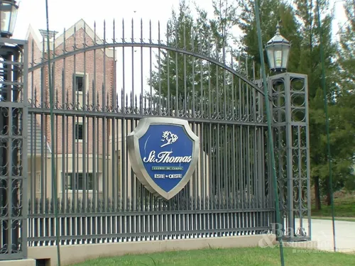 Muy Buen Lote De Terreno En Saint Thomas Este