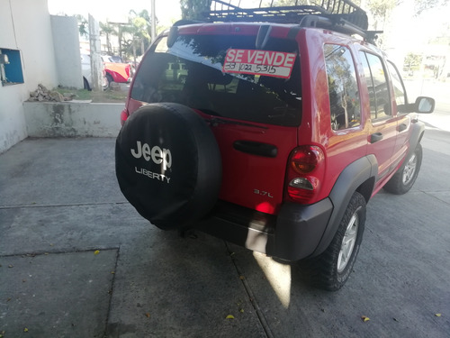 Jeep Liberty Sport 4x4 At