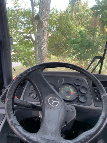 Imagem 5 de 6 de Comil Versatile Motor Dianteiro Rodoviario
