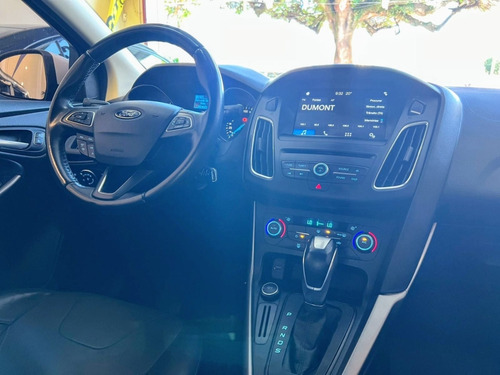 Ford Focus 2.0 SE FASTBACK 16V FLEX 4P POWERSHIFT