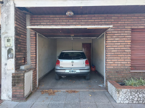 Imagen 2 de 17 de Casa En Venta En Lanús Oeste