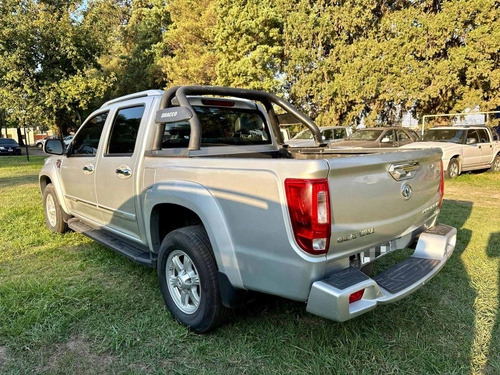 Imagen 3 de 16 de Great Wall Wingle 6 2018 2.0 Tdi Dc 4wd Dignity
