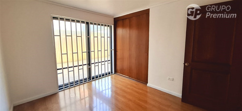 Departamento En Venta De 4 Dorm. En Concepción