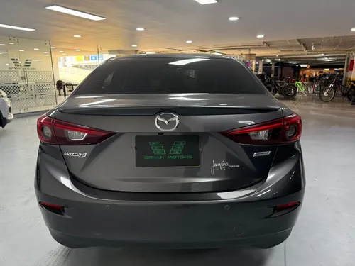Mazda 3 2.0 Touring At