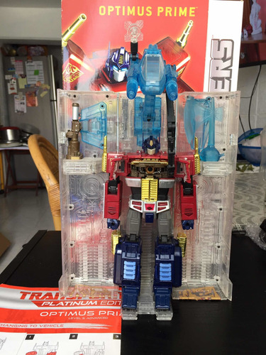 Transformers Platinum Optimus Prime 30th Año Del Caballo.