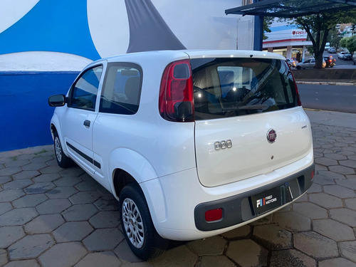 Fiat Uno 1.0 EVO VIVACE 8V FLEX 2P MANUAL