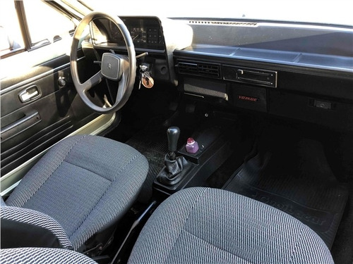 Volkswagen Voyage 1.6 Ls 8v Gasolina 2p Manual