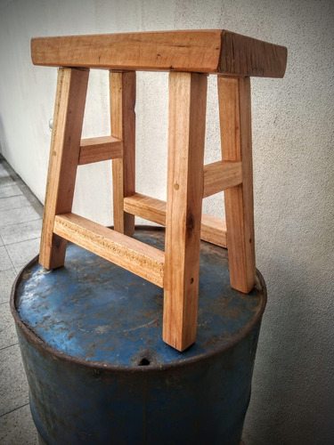 Banco S/respaldo Rustico Madera Quebracho Y Eucalipto