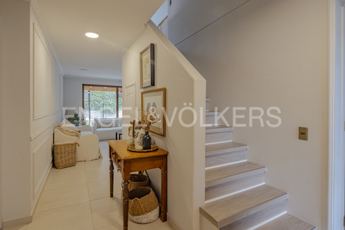 Casa En Barrio Alpino