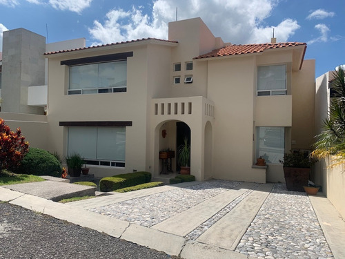 Imagen 2 de 30 de Casa En Venta Condominio Colinas Del Bosque 3a Secc Corregidora Rcv211011-vm