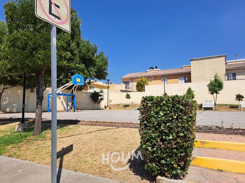 Casa En Real Castell, Tecámac Con 3 Recámaras, 113 M², Id: 149451