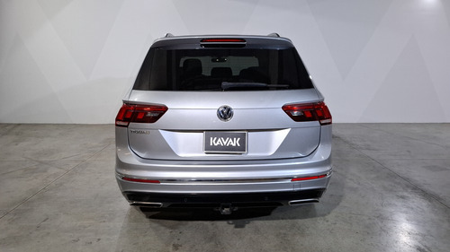 Volkswagen Tiguan 1.4 R-LINE DCT