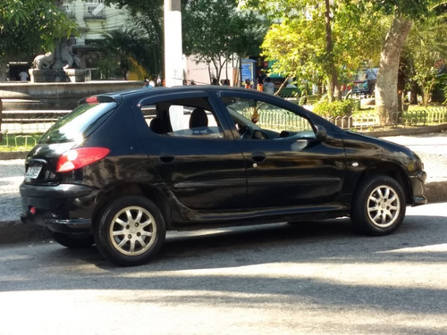 Imagem 1 de 15 de Peugeot 206