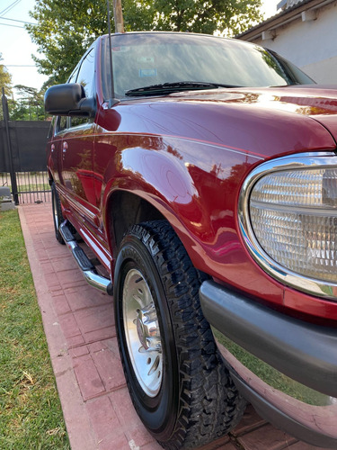 Ford Explorer 4.0 Xlt 4x2