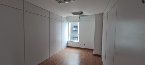 Sala De 208,28 M² Para Locação Na Tancredo Neves, Liz Corporate, Caminho Das Árvores, Salvador Ba - Sa00160