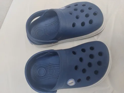 Sandalias Gomones Tipo Crocs De Cheeky 26 Bebe Niño Usado