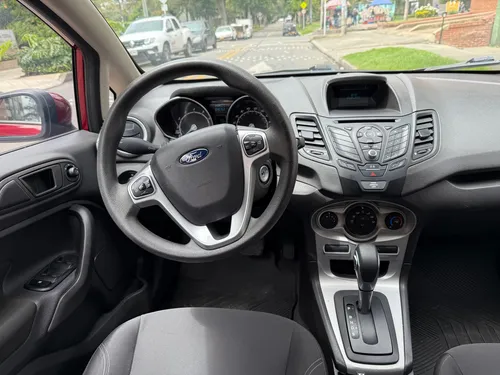 Ford Fiesta 1.6 Hatchback Se