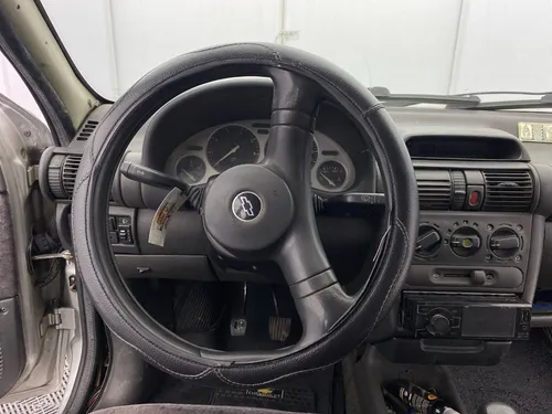 Chevrolet Corsa 1.3 Gl
