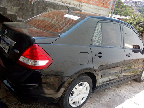 Nissan Tiida 1.8 Completo