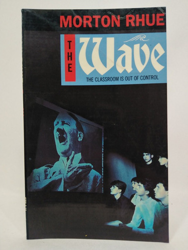 The Wave (puffin Teenage Fiction)