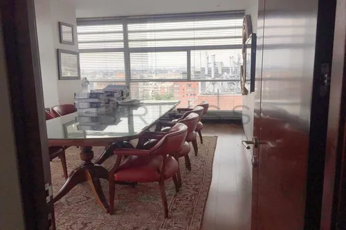 Oficina En Arriendo En Chico Norte. Cod A5465