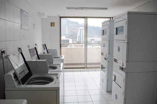 Arriendo Departamento Amoblado Studio Antonio Bellet (2102)