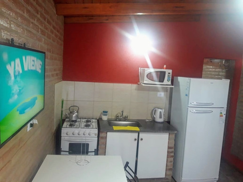 Imagen 5 de 21 de Cabañita Para 2 A 4 Personas A 13 Cuadras Del Centro Vcp