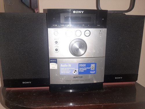 Imagen 8 de 8 de Minicomponente Equipo Musica Parlantes Cd Casette Mp3 Sony