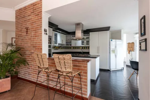 Casa En Arriendo/venta En Vereda Yerbabuena. Cod A8359