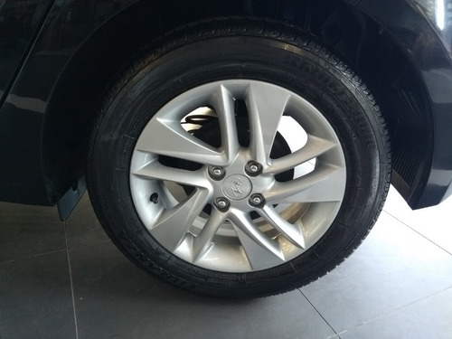 Imagem 9 de 10 de Hyundai Hb20 1.6 Premium 16v Flex 4p Automatico