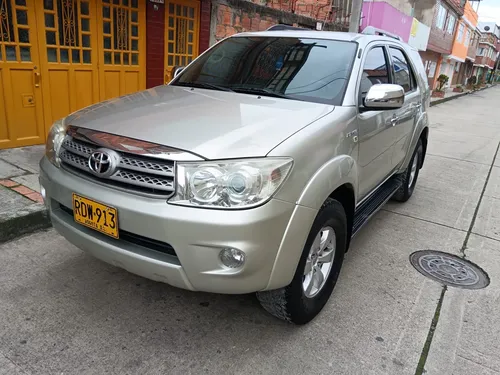 Toyota Fortuner 2.7l 4x4