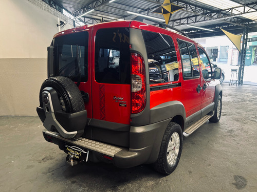 Fiat Doblo 1.8 16v Adventure Xingu Locker Flex 5p
