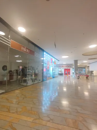 Arriendo Local Metrópolis (af-4954).