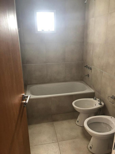 Imagen 13 de 13 de Departamento - La Plata