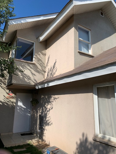 Venta Casa En Condominio 4hab 3ba Colina