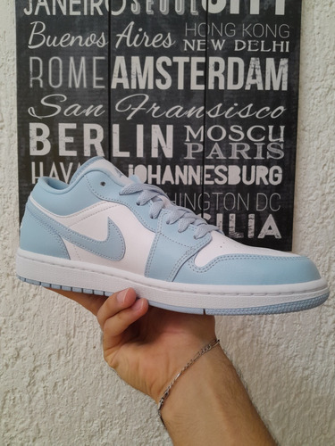 Jordan 1 Low Ice Blue (Usado)