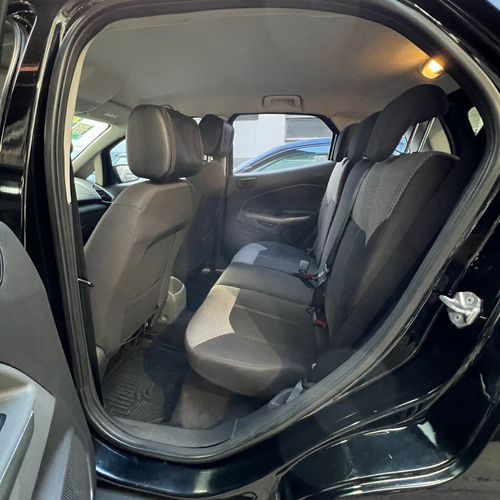Imagen 12 de 16 de Ford Ecosport Se Rural 5p Año: 2015 Km: 59.200