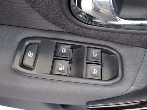 Imagen 21 de 22 de Renault Stepway Intens 0km Stock Fisico W