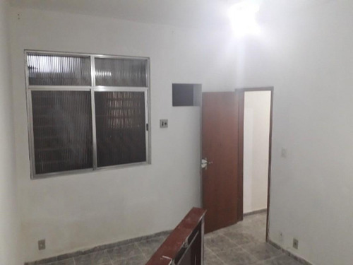 Imagem 7 de 15 de Casa Para Venda Em Rio De Janeiro, Bento Ribeiro, 2 Dormitórios, 1 Banheiro - 688_2-1543715