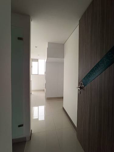 Imagen 19 de 20 de Apartamento En Arriendo Suramerica 472-2424