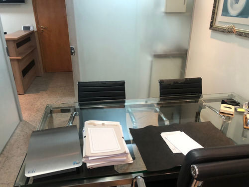 Imagem 4 de 18 de Sala Comercial À Venda Na Rua Do Rocio, Vila Olímpia, São Paulo - Sp - Liv-24158