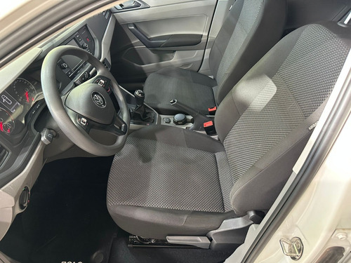 Imagen 7 de 10 de Volkswagen Polo 1.6 Trendline 5ptas Msi (l18)